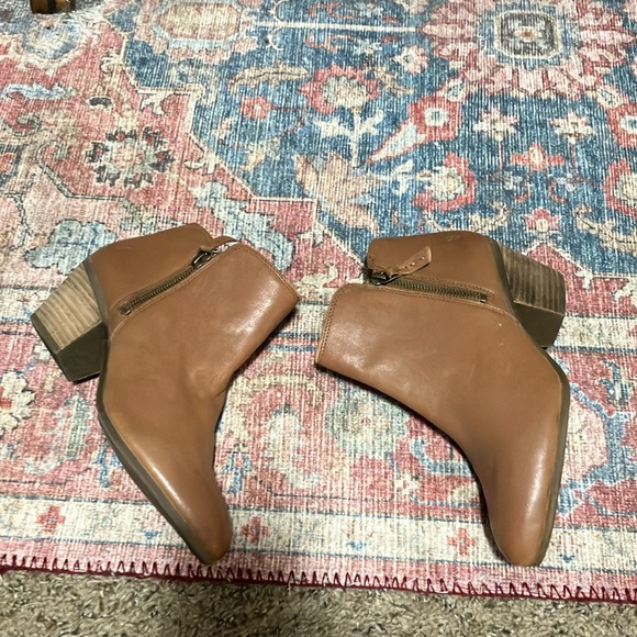 Frye Judith moto ankle boots booties cognac leather 8.5 brown - Picture 13 of 15